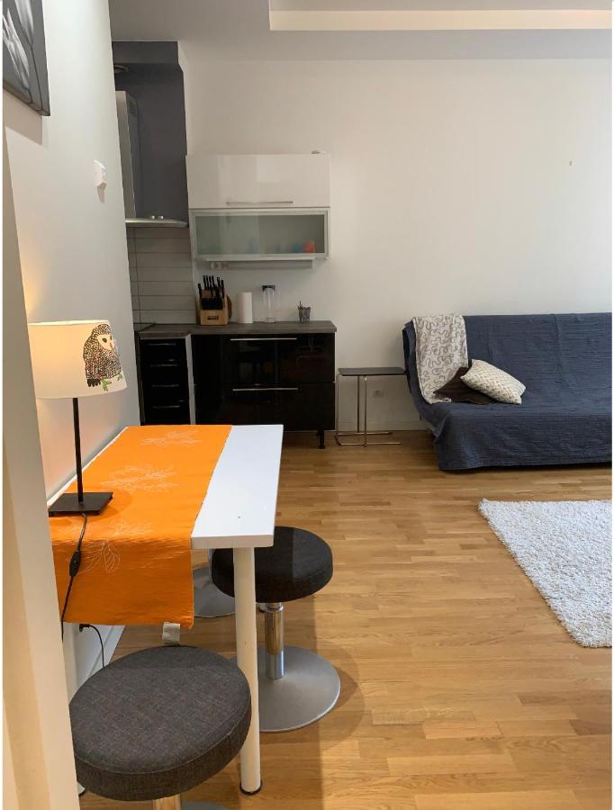 Big Studio Close To Center With Wifi Helsinki Buitenkant foto